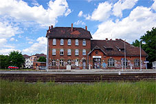 min 884 5.jpg min 884 5.jpg